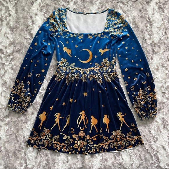Blackmilk Dresses & Skirts - BlackMilk Sailor Moon Sailor Guardians Stars Velvet Squared Up Bishop Dress